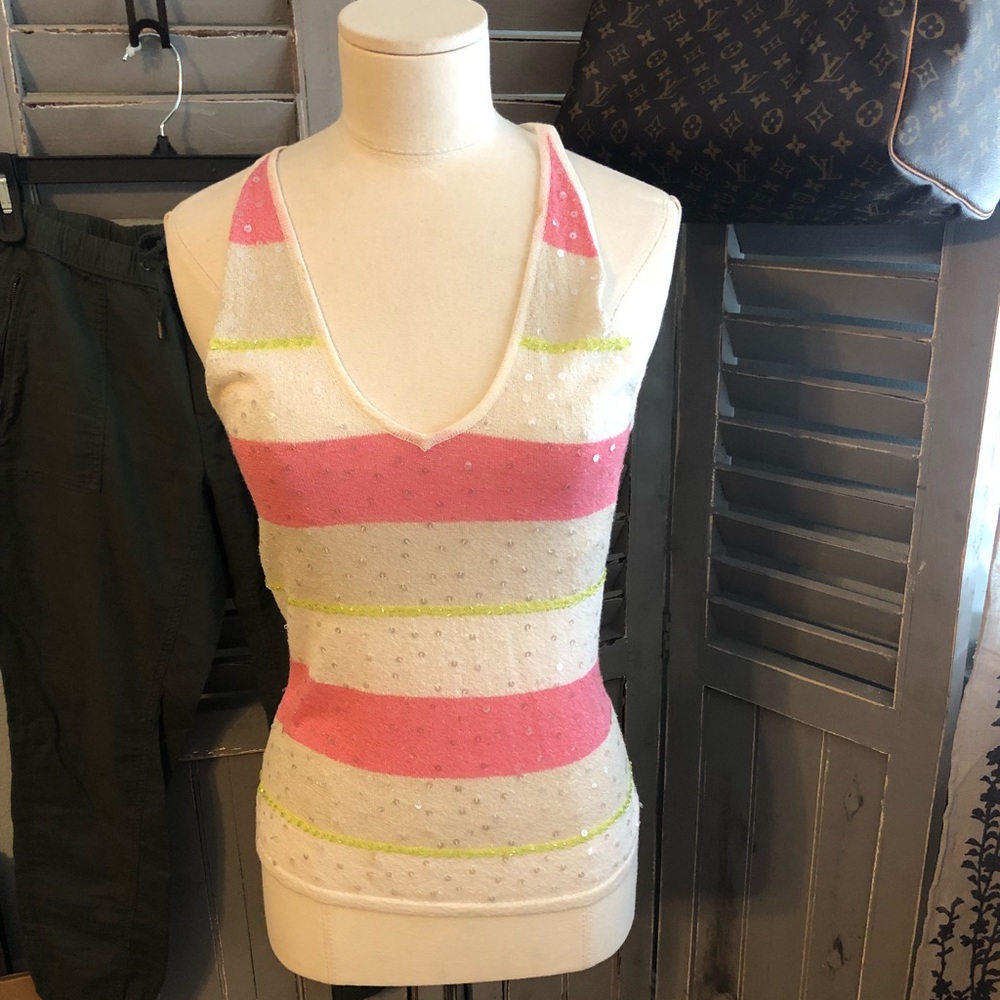 Laundry top